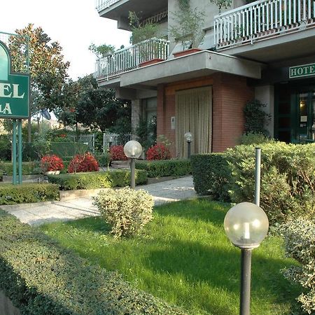 Hotel Vignola Asís Exterior foto